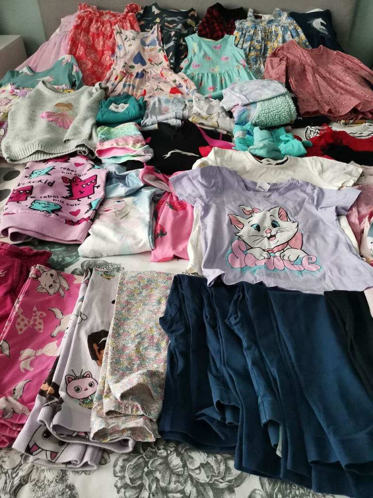 Girls clothes bundle age 5-7 