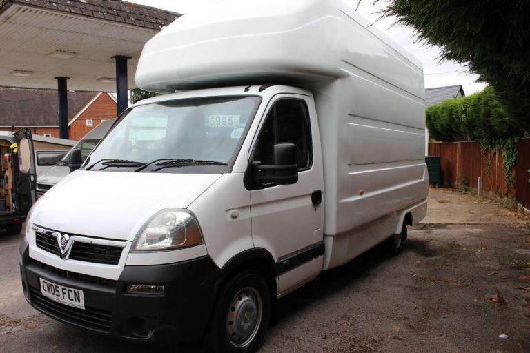 2005 Vauxhall Movano 2.5D 3500 Luton Diesel Manual (LWB, GRP) (79 bhp) CHASSIS CAB Diesel Manual