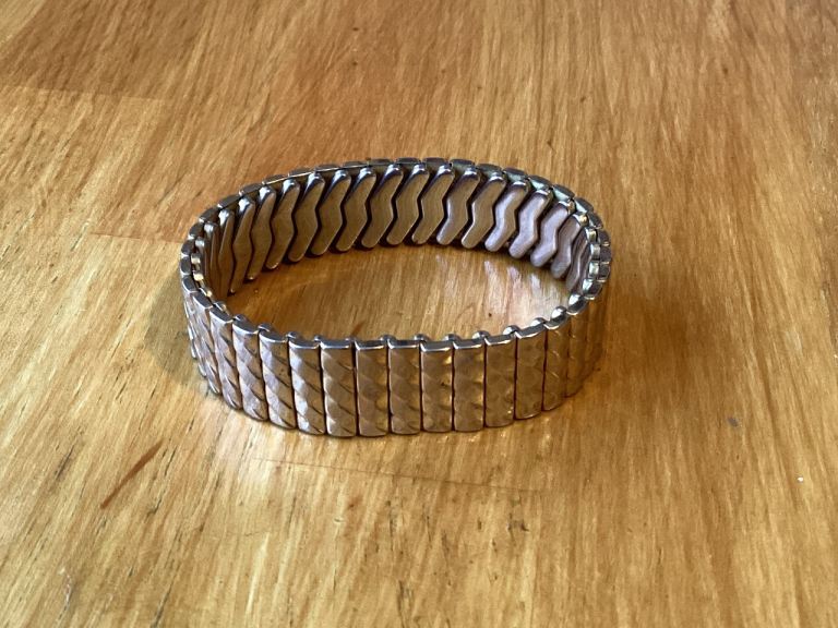 Vintage Gold Bracelet 1950/60s Costume Jewellery Empire Made Expanding Stainless Steel Gift Present