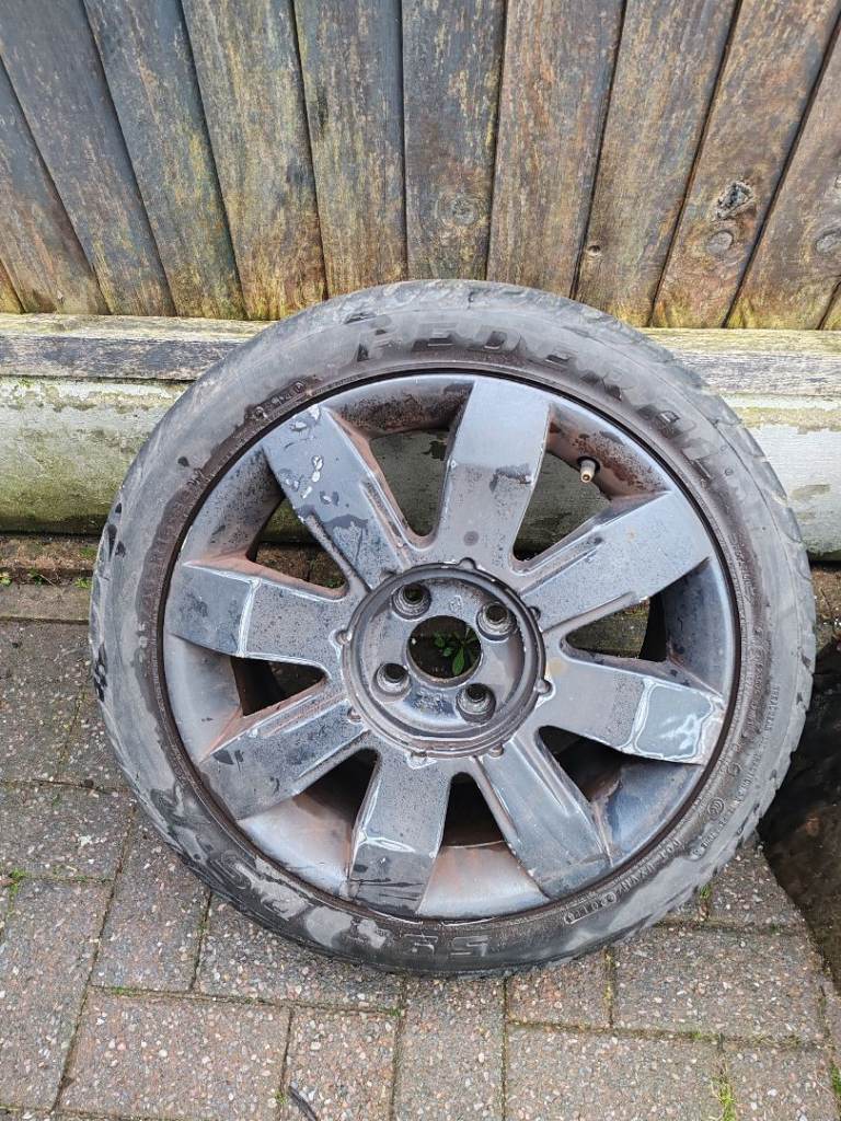 Clio 182 alloy wheel