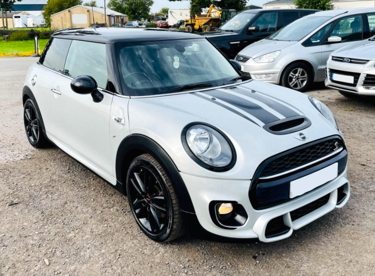 4 x MINI F56 SHOCKS - PARTS SPARES