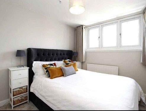 Spacious and Cosy Double Rooms for Rent in -  RM1 2QH