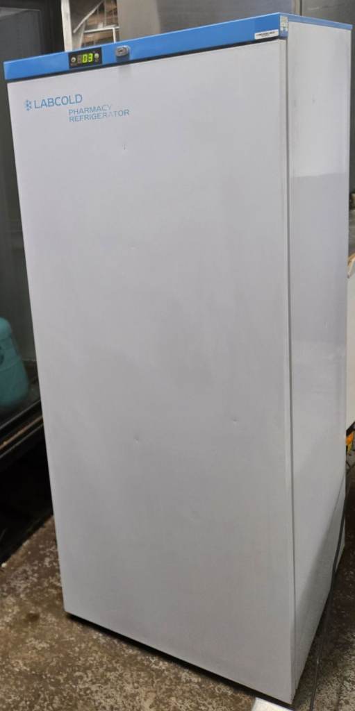 Labcold Tall Medical Refrigerator RLDF1005 pharmacy, vaccine Fridge 