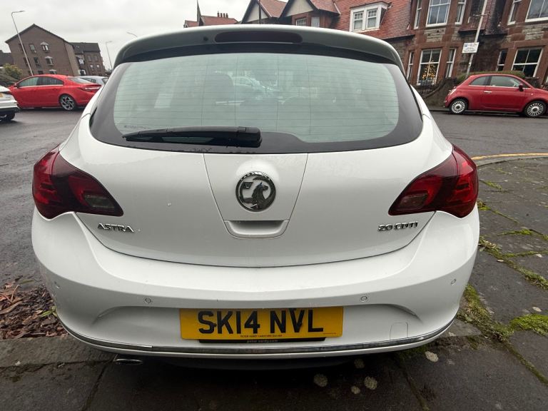 Vauxhall, ASTRA, Hatchback, 2014, Manual, 1956 (cc), 5 doors