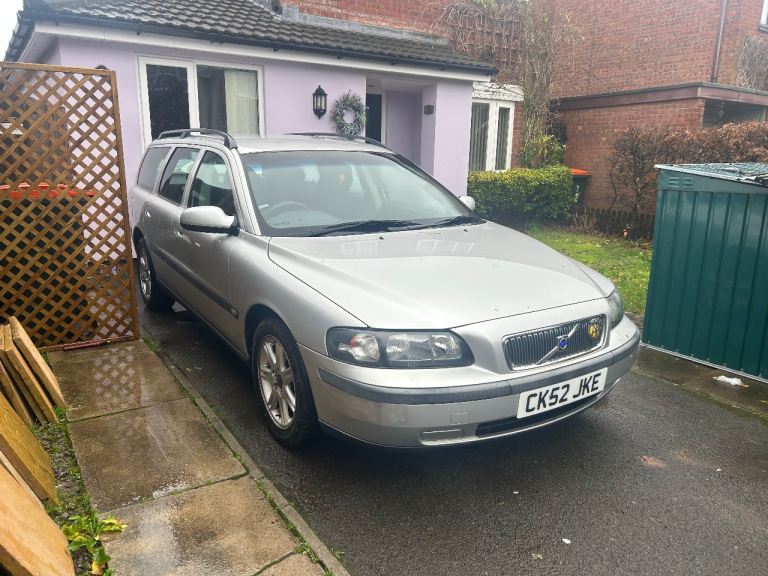 Volvo, V70, Estate, 2002, Manual, 2435 (cc), 5 doors