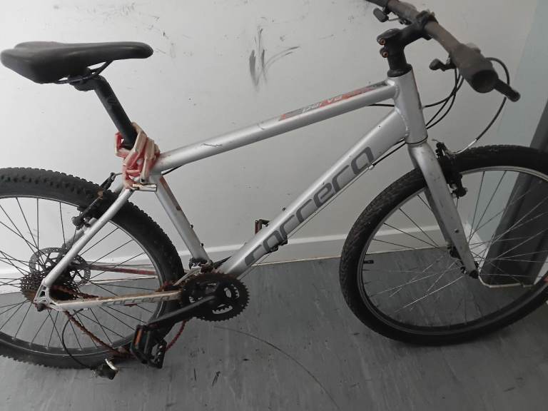 Bike carrera parva. Model,