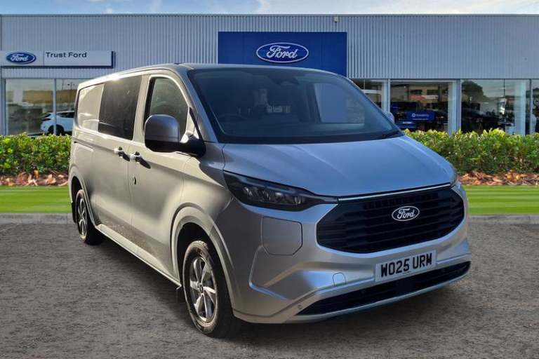2025 Ford Transit Custom 2.5 PHEV 232ps H1 Double Cab Van Limited Auto PANEL VAN PETROL/ELECTRIC ...