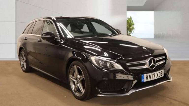 2017 Mercedes-Benz C Class 2.1 C 250 AMG Line Premium+ D Auto | Glass Roof | Full 8 Services Hist...