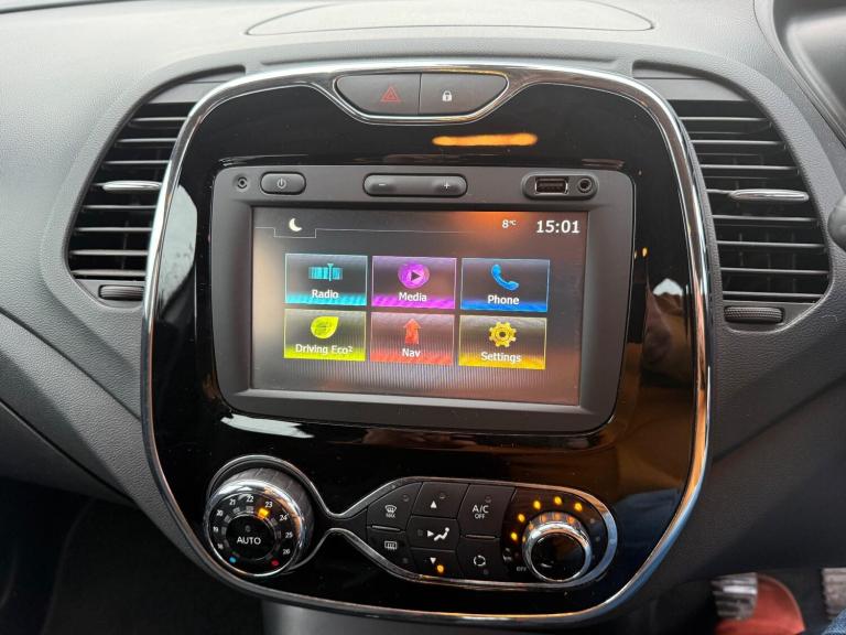 2016 Renault Captur 1.5 dCi 110 Dynamique Nav 5dr HATCHBACK DIESEL Manual