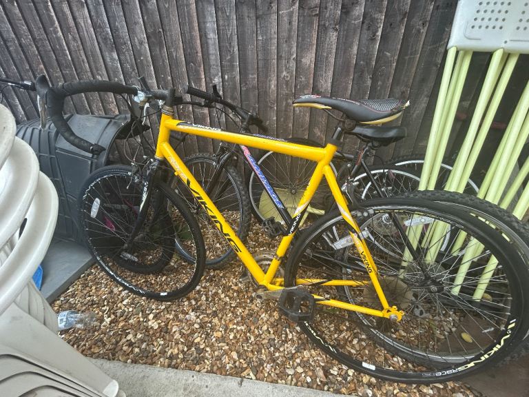 Road bike racer