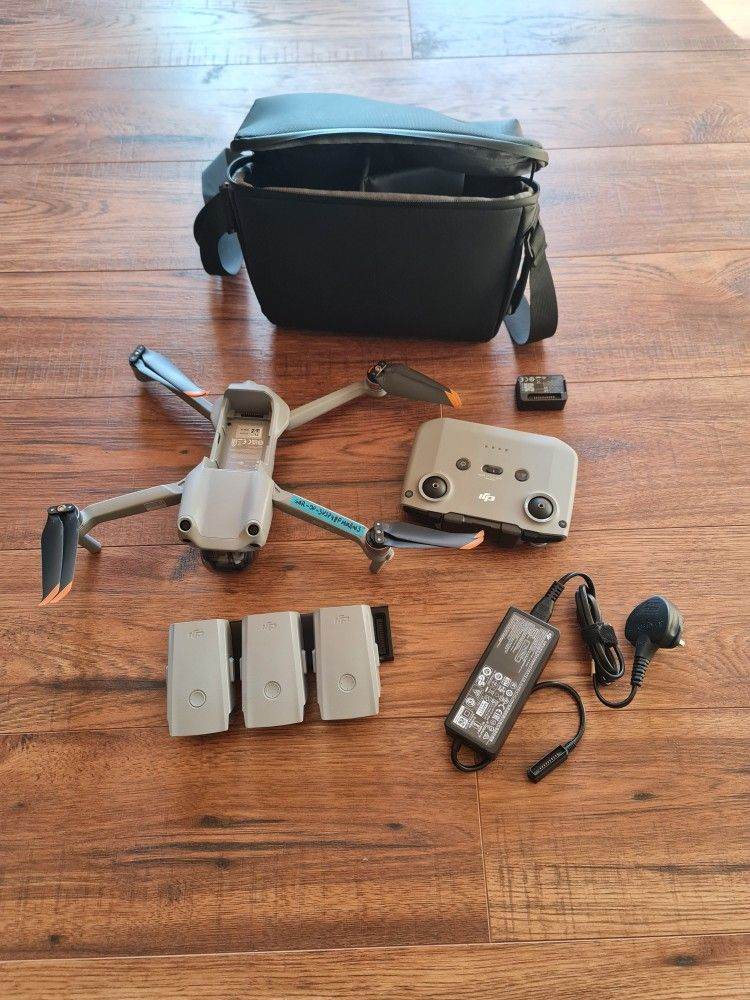 DJI Air 2s fly more combo Drone