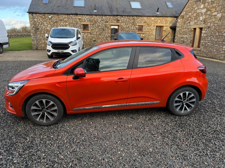 Renault, CLIO, Hatchback, 2020, Manual, 999 (cc), 5 doors