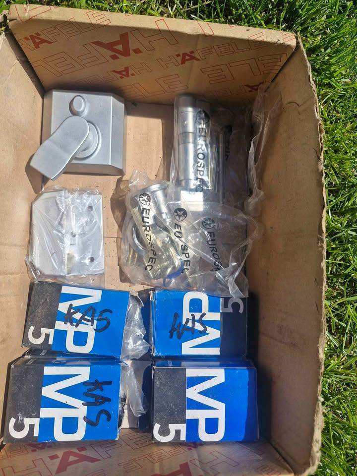 8 Sets of Brand New Door Locks with Keys