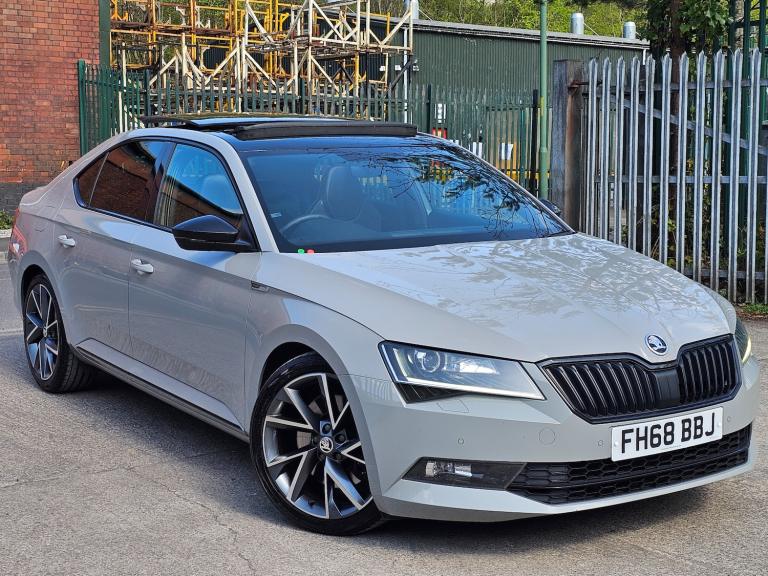 2019 Skoda Superb 2.0 TSI SportLine Plus Hatchback 5dr Petrol DSG 4WD Euro 6