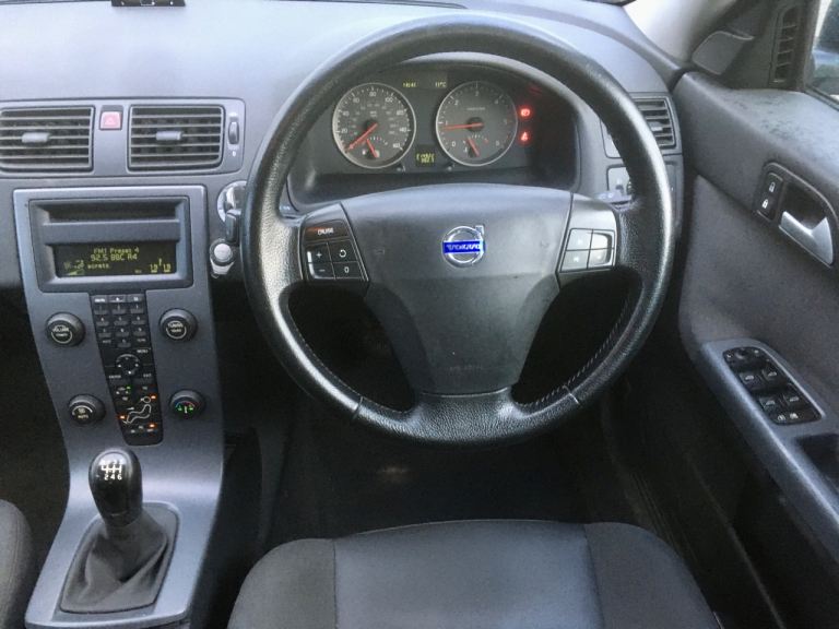 VOLVO V50 2.0SD (E4)