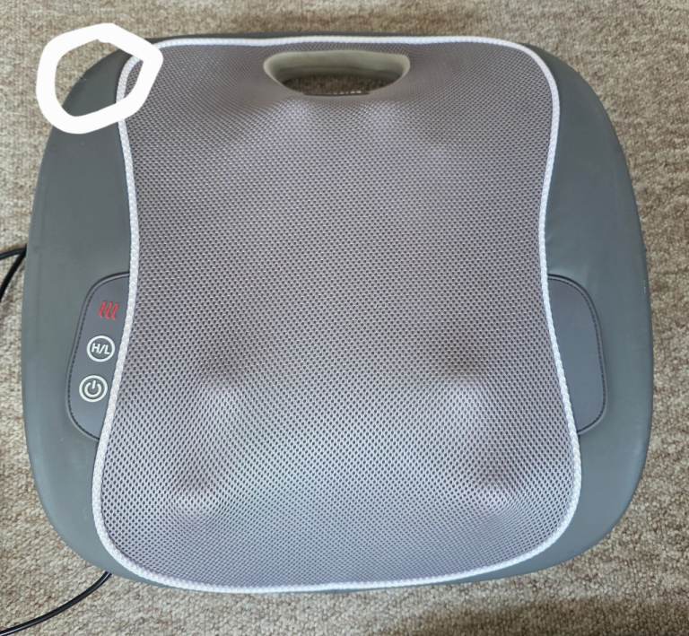 Back Massager with heating| HoMedics