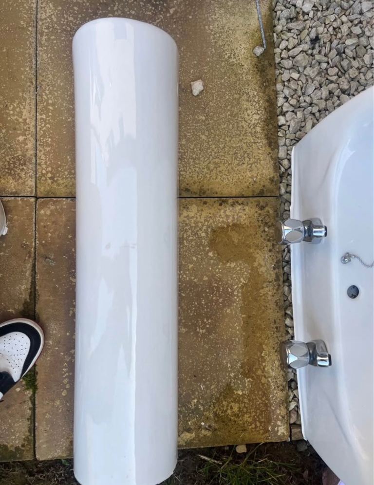Sinks (Basins) with taps & pedestal for sale