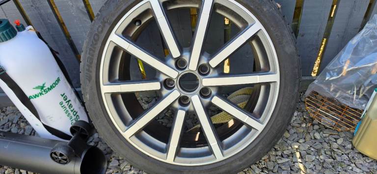 Alloy wheel for Audi 225/40 r18