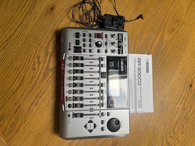 8 Track digital recorder with built in CD burner