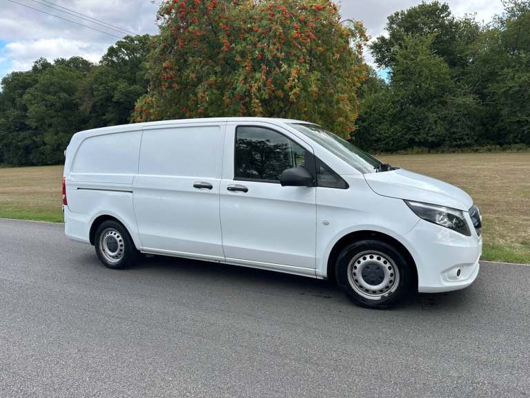 2021 Mercedes-Benz Vito 114CDI Progressive Van PANEL VAN Diesel Manual