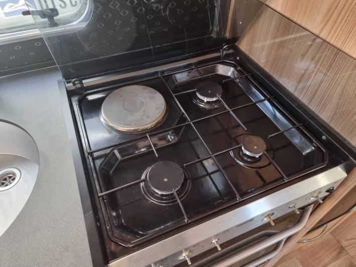 2021 Swift Elegance 480 Used Caravan