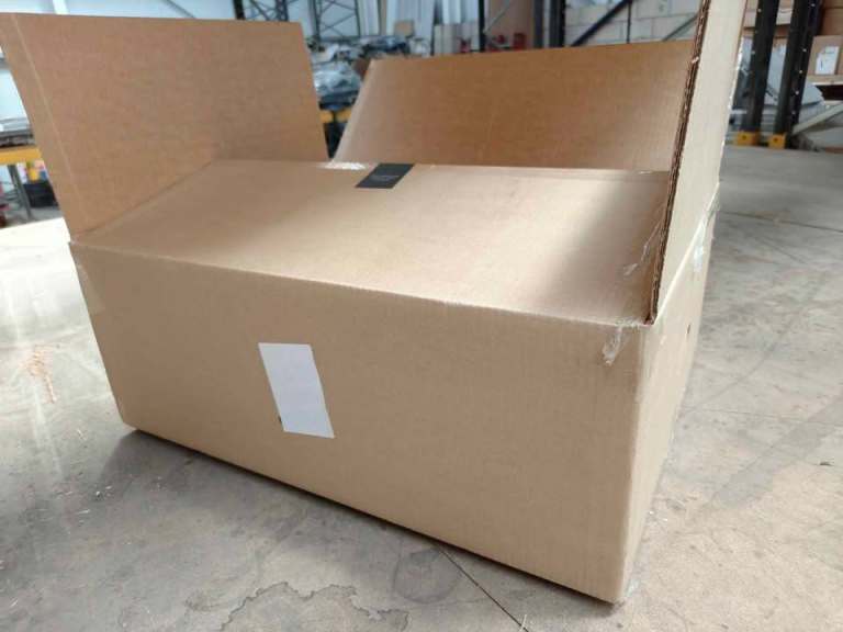 Cardboard boxes big, large, great, very strong for transport and moving