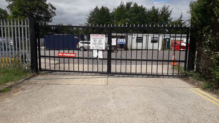 Commercial unit to let