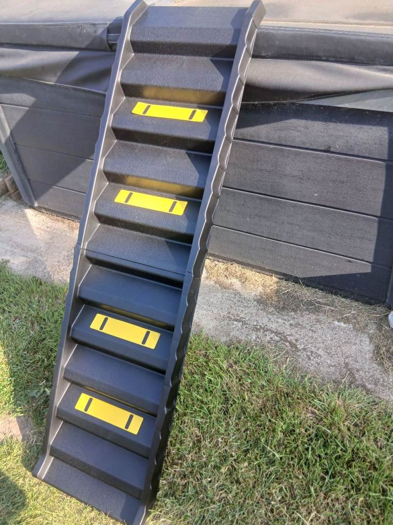 Pet ladder/ramp
