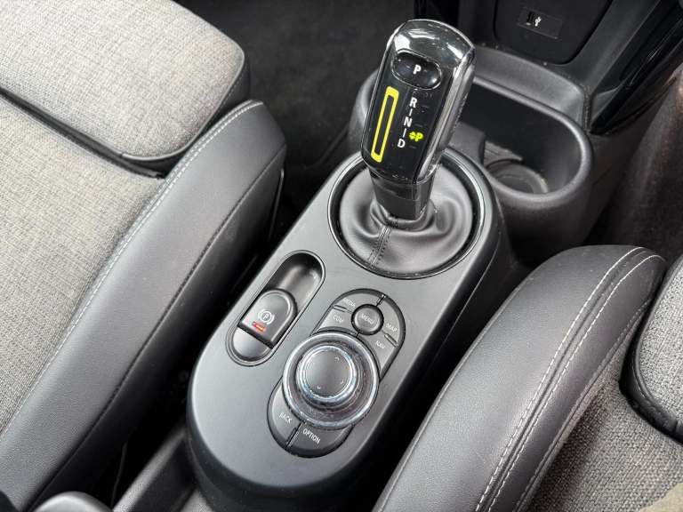 2022 71 REG MINI COOPER S AUTO LEVEL 2 ELECTRIC DAMAGED REPAIRABLE SALVAGE