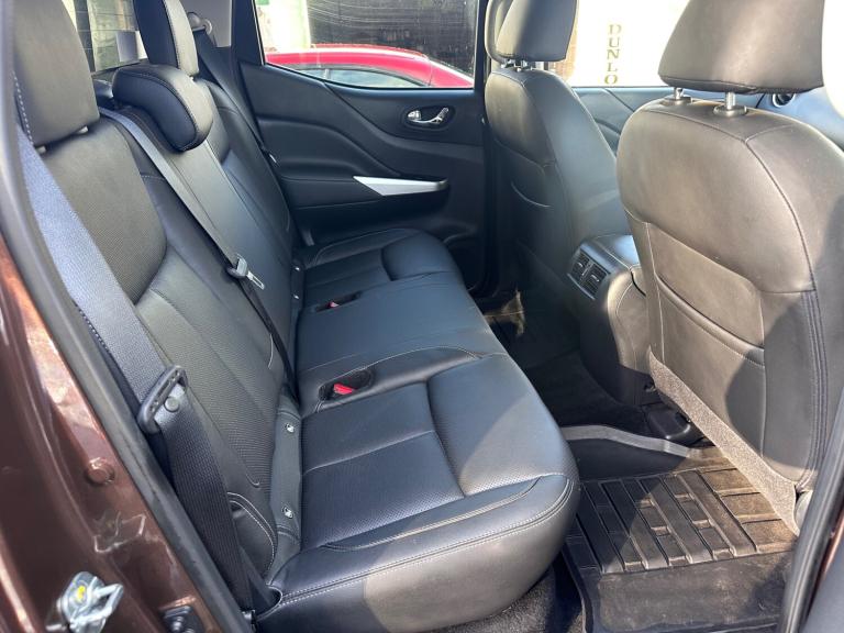 2018 Nissan Navara Double Cab Pick Up Tekna 2.3dCi 190 4WD PICK UP Diesel Manual