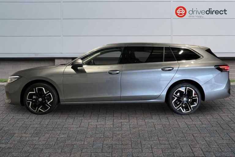 2025 Volkswagen Passat 1.5 eTSI Elegance 5dr DSG ESTATE PETROL Automatic