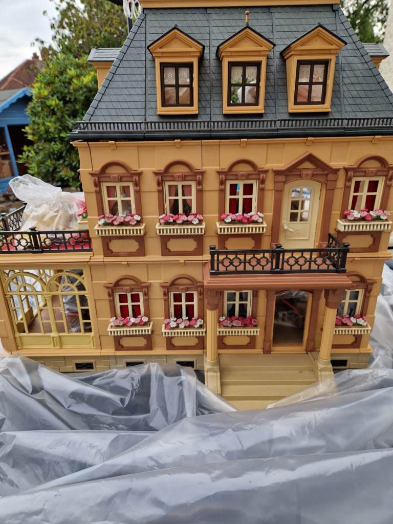 Playmobil Victorian House / Mansion / Doll House /ars / Figures