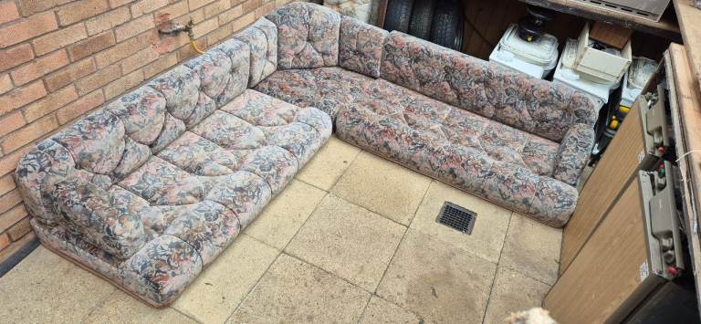 Set of 8 cushions L-shape for caravan motorhome camper boat.