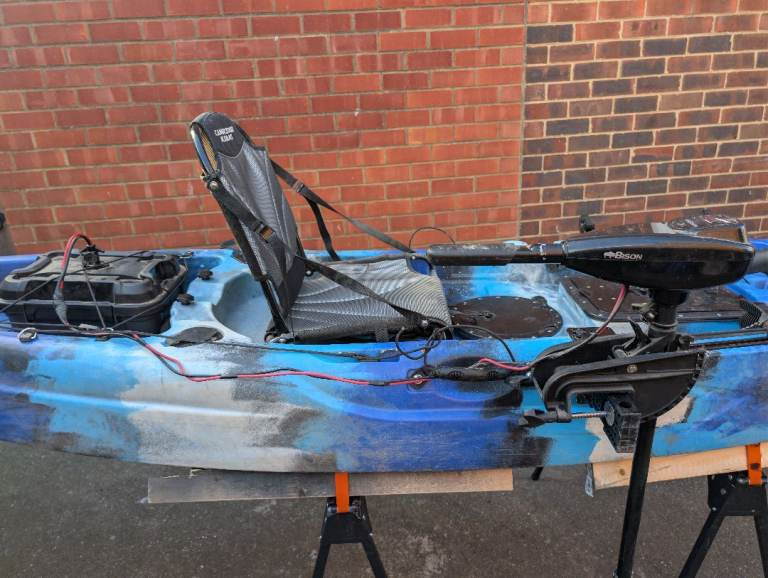 Fishing kayak