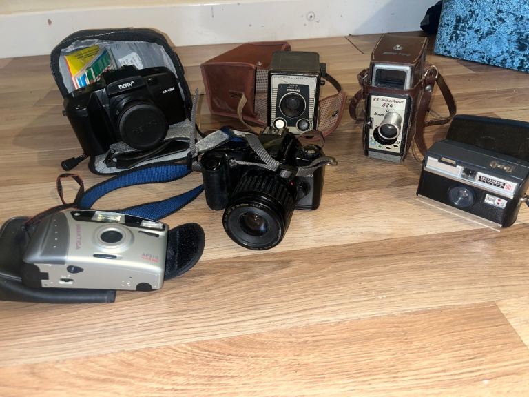 Old vintage cameras £15 each