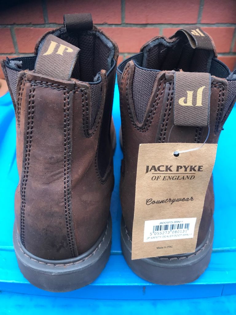 Jack Pyke Safety Dealer Boots leather upper, steel toe cap, and steel shank. NEW unworn,