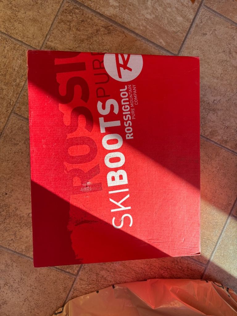 Rossignol ski boots size 4