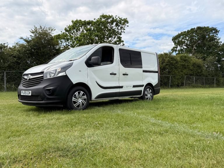 Vauxhall, VIVARO, Panel Van, 2015, Manual, 1598 (cc)