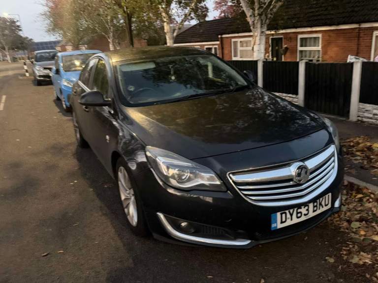 Vauxhall, INSIGNIA, Hatchback, 2013, Manual, 1956 (cc), 5 doors