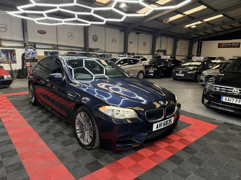 BMW M5 4.4 M5 Saloon 2011