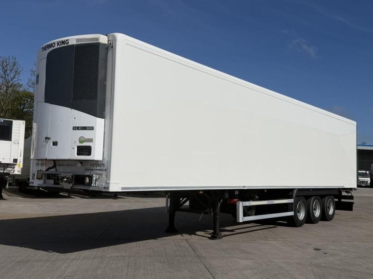 GRAY & ADAMS SINGLE TEMP FRIDGE TRAILER 