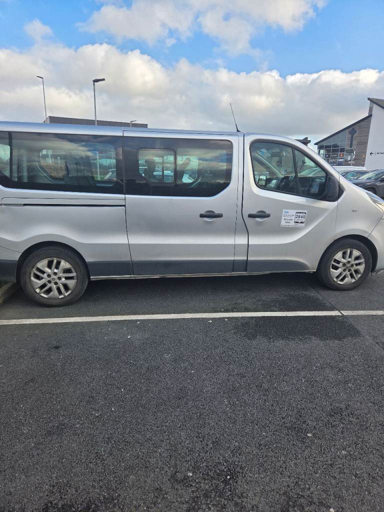 Renault, TRAFIC, MPV, 2016, Manual, 1598 (cc), 5 doors