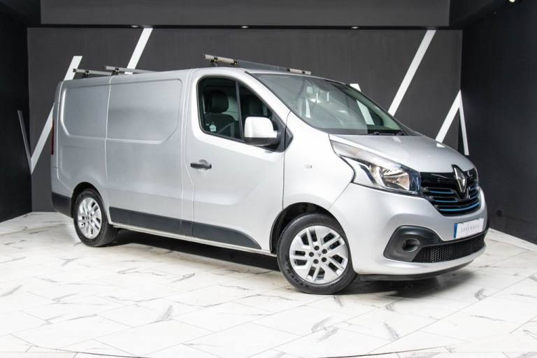 2016 Renault Trafic 1.6 dCi ENERGY 27 Sport Nav Panel Van 5dr Diesel Manual SWB Standard Roof E P...