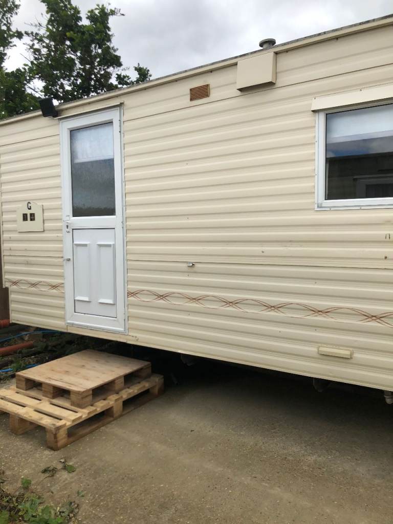 MOBILE HOME,DSS AND WORKERS WELCOME,,,700.00 PER MONTH