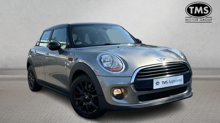 2017 MINI Hatch 1.5 Cooper Euro 6 (s/s) 5dr HATCHBACK Petrol Manual