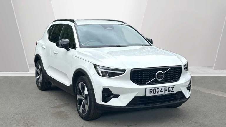 2024 Volvo XC40 2.0 B3P Plus Dark 5dr Auto ESTATE PETROL Automatic