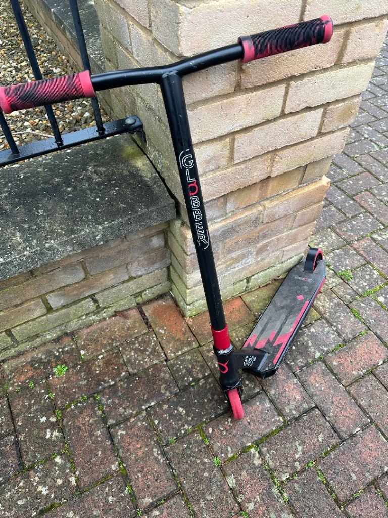 Globber GS 540 Stunt Scooter
