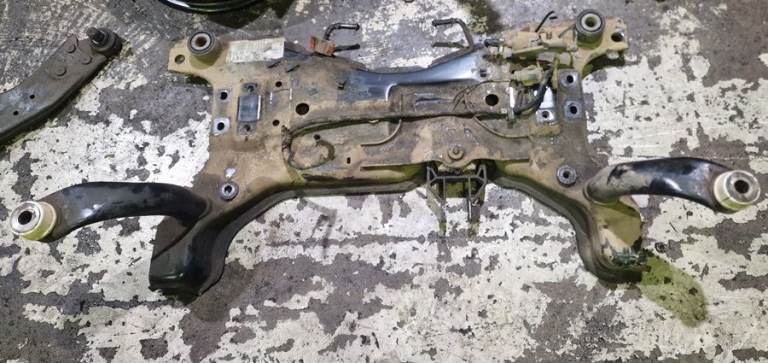 Ford Kuga 2.0 TDCI Front Subframe 2012