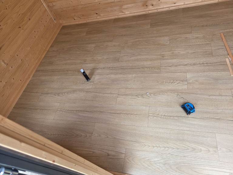 Vinyl flooring off cut 