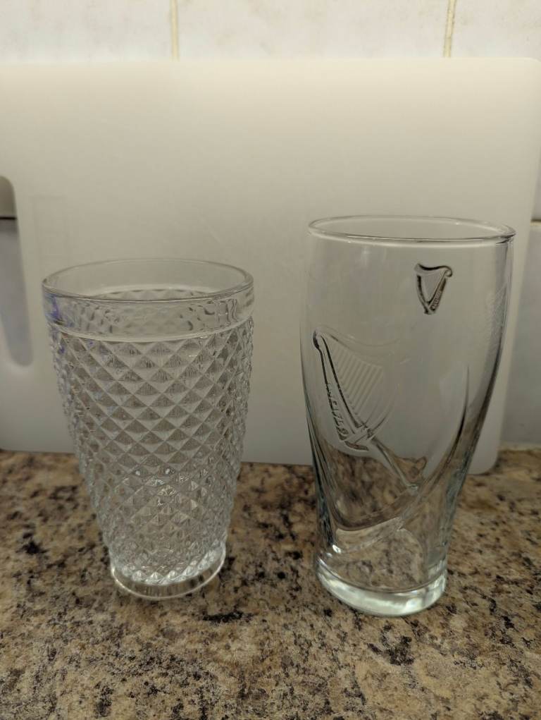 Pub cups Guinness - Utopia